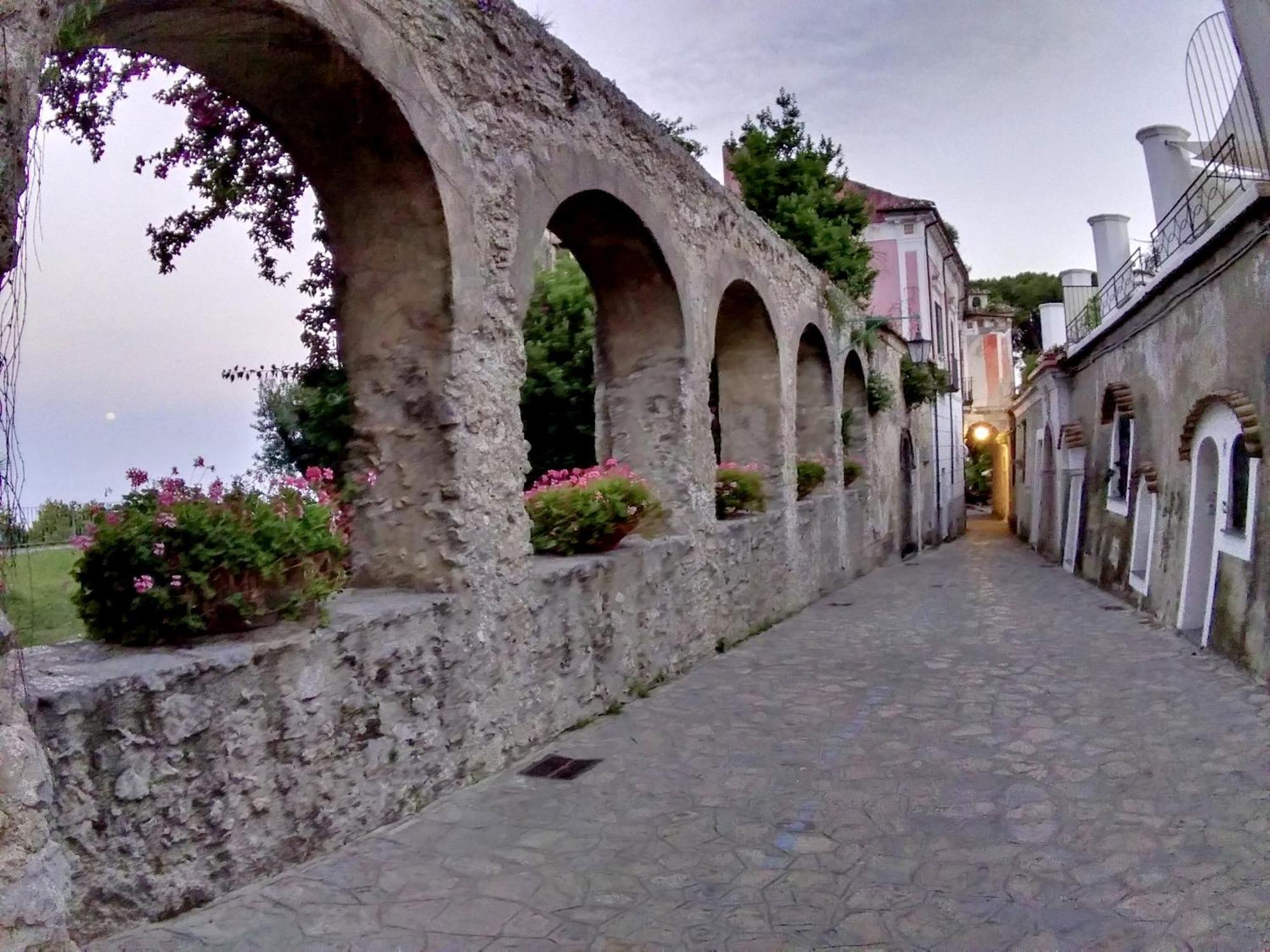 Casa Vacanze O'Mulin Ravello Via Fiume 2 Incrocio Pontone Eksteriør billede